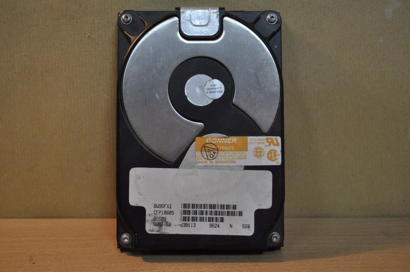 Conner CFP1060S 1GB SCSI HDD 80 Pin 9524, 5400RPM, 3.5" IDE Internal Hard Drive