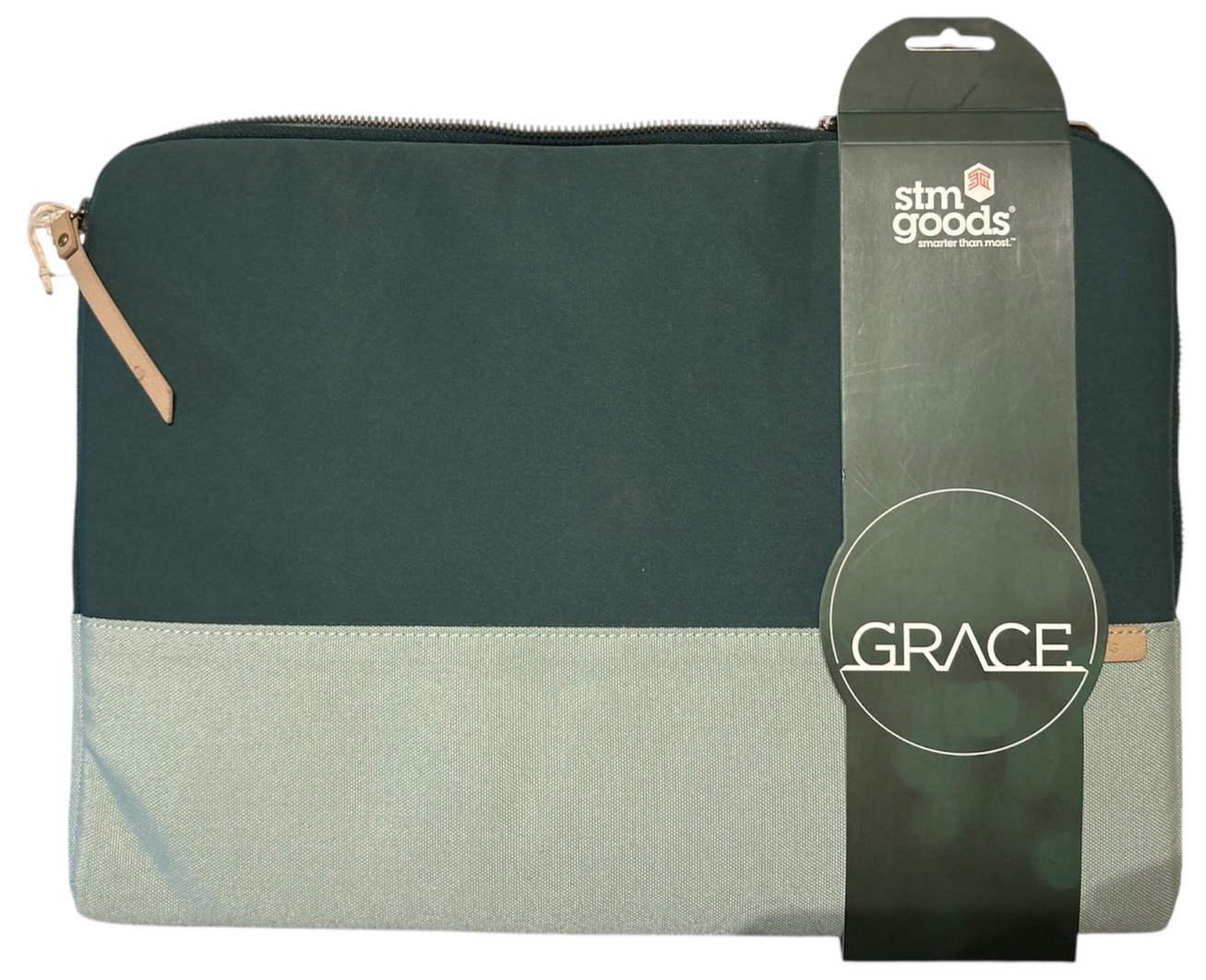 STM Smarter Than Most Grace Woman's Laptop Sleeve 15" Green