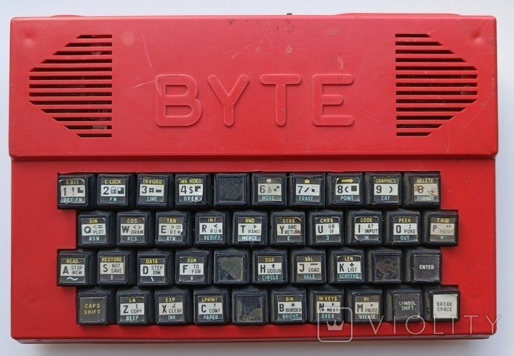BYTE Vintage Computer Partially ZX Spectrum Compatible Soviet Retro Home Compute