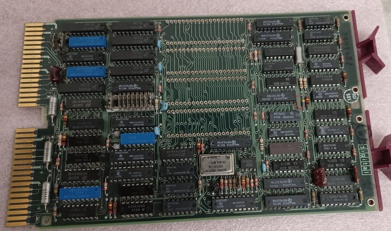 DEC Digital Equipment Corporation PDP-11 Q-Bus CPU card M8186  AS IS  No Returns