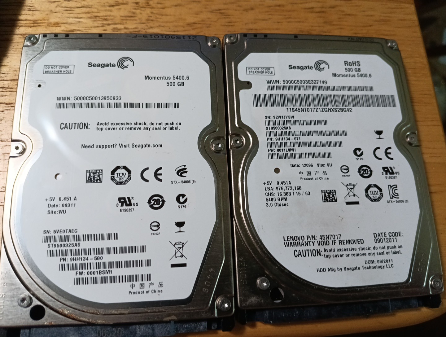 2x Seagate Momentus ST9500325AS 500 GB 5400 RPM 2.5" SATA Laptop Hard Drive