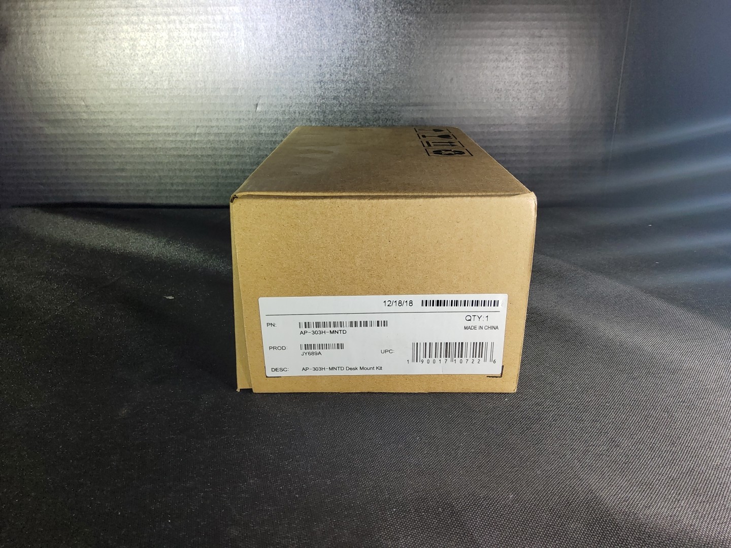 AP-303H-MNTD Desk Munt Kit - NEW