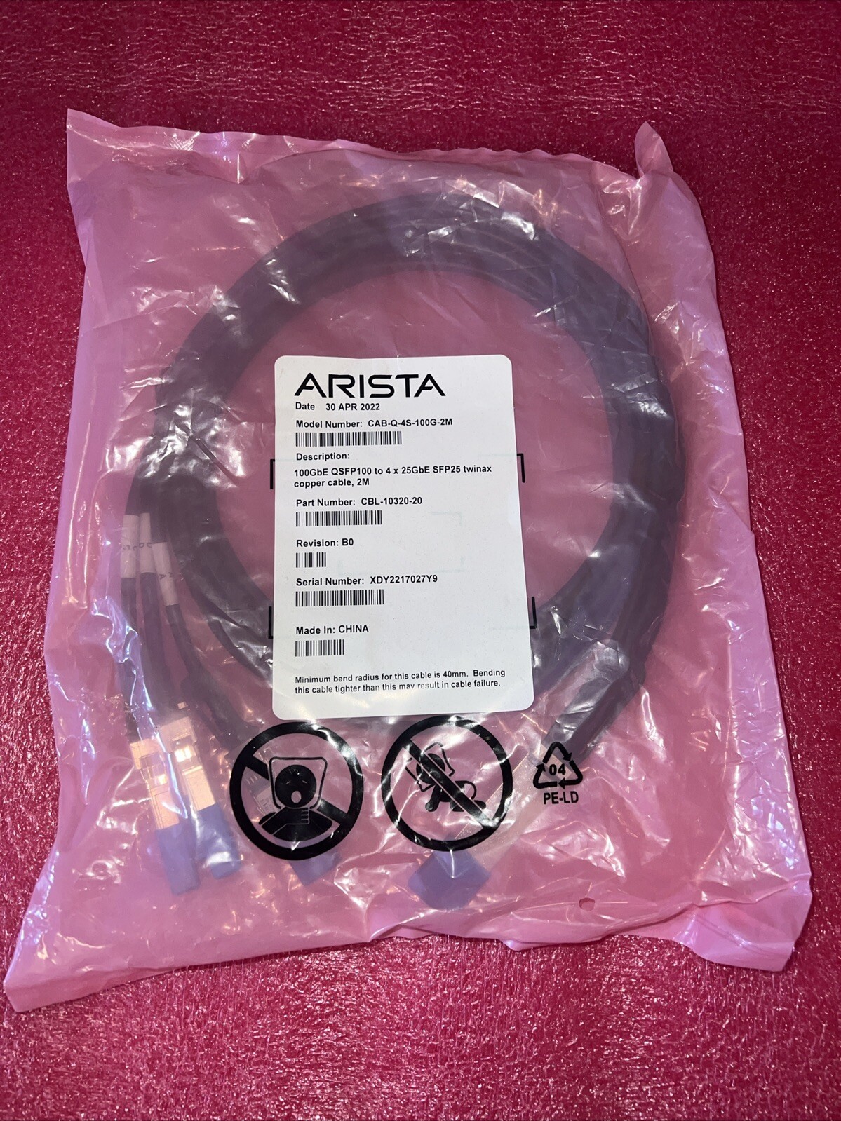 Arista 100GbE QSFP28 to 4x25GbE SFP28 2M DAC Splitter Cable CAB-Q-4S-100G-2M