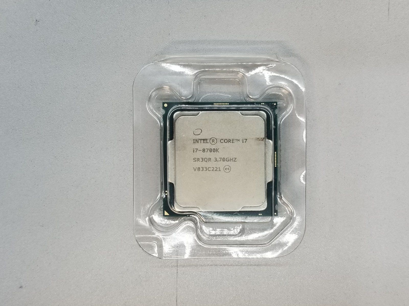 Intel Core i7-8700K 3.70GHz to 4.70GHz 12MB LGA1151 Six-Core CPU Processor SR3QR