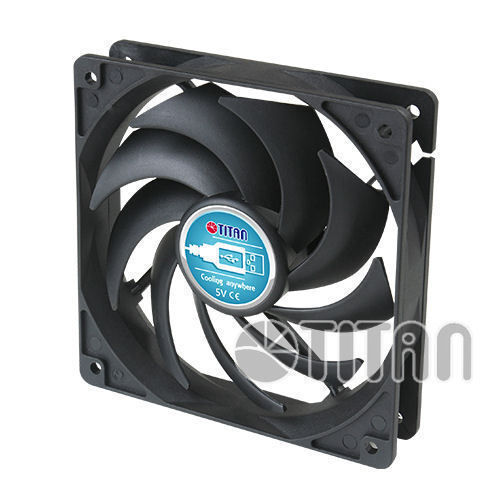 Titan 140x140x25mm USB External Cooling Fan TFD-14025L05Z
