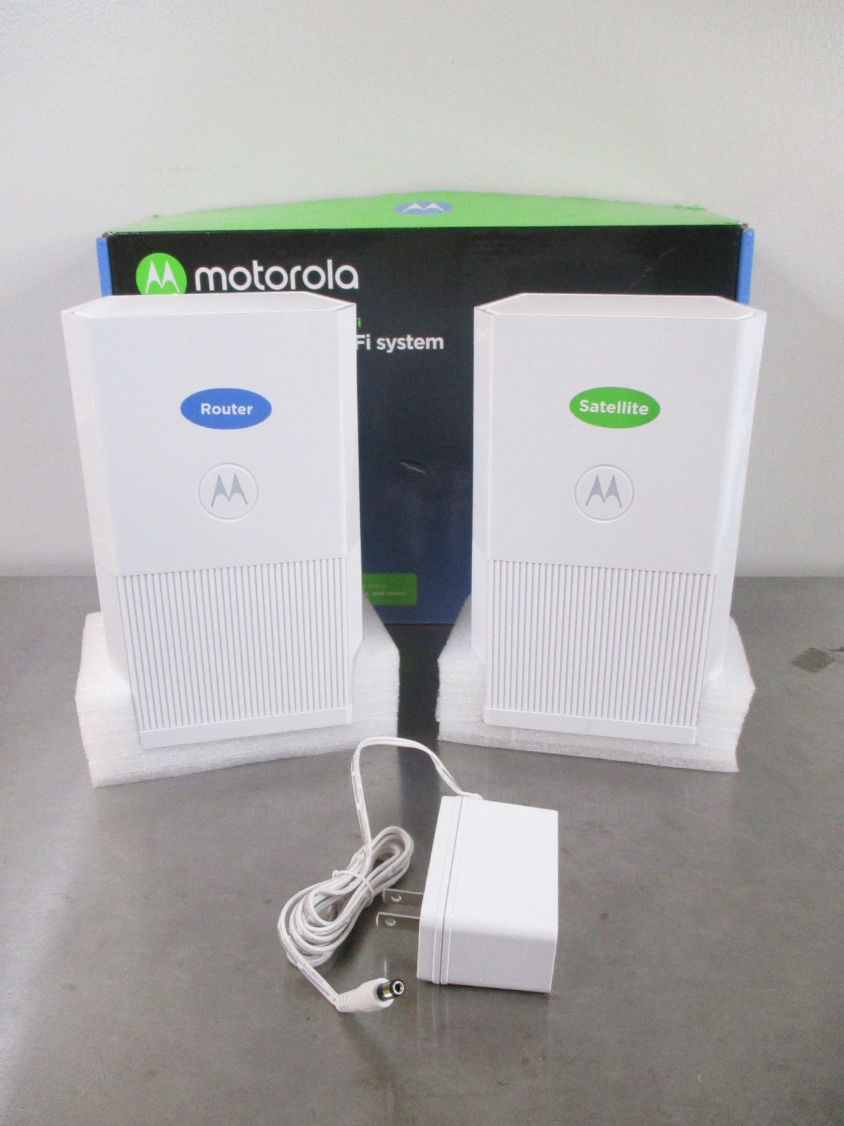 Motorola MH7022 2-Pack AC2200 Tri-Band Mesh Whole Home WiFi System OPEN BOX