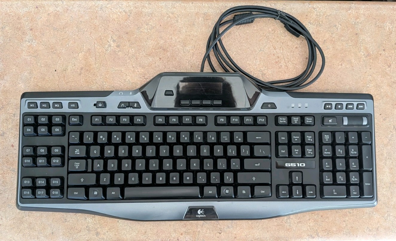 Logitech G510 Wired Gaming Keyboard w/LCD Model Y-U0010 USBA