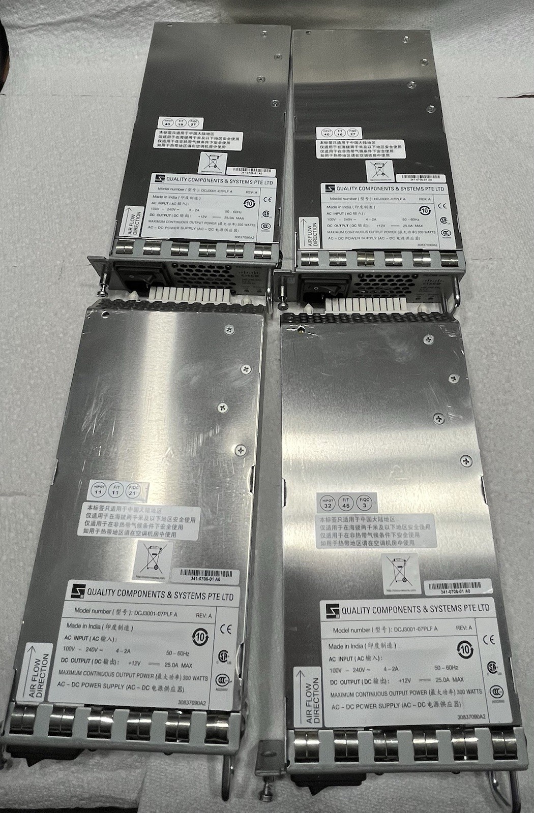 (Lot of 4) Cisco MDS Switches Power Supply DCJ3001-07PLF  DS-C48S-300AC