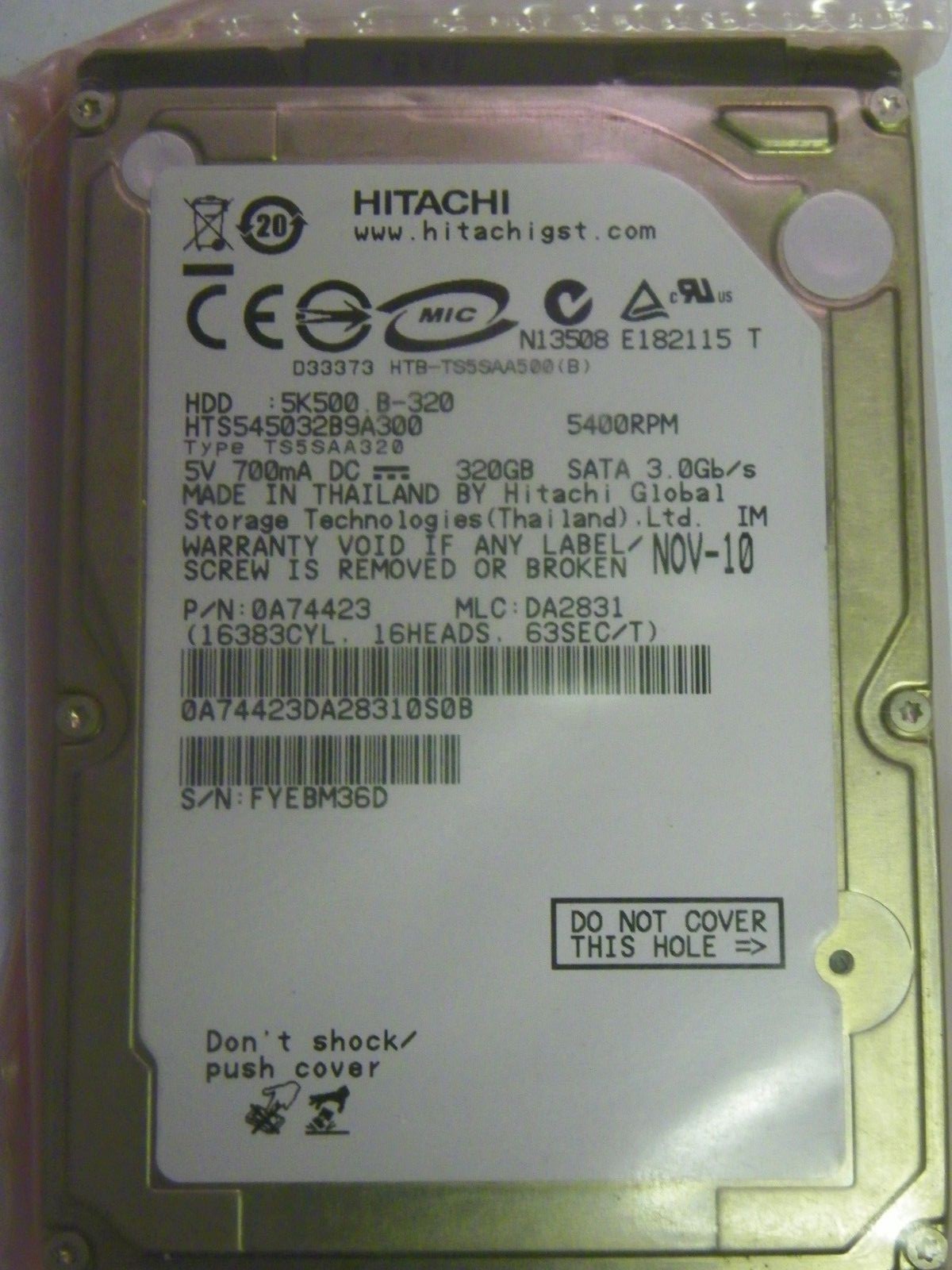 Hitachi HTS545032B9A300 P/N:0A74423 MLC:DA2831 320GB 2.5" SATA Hard Drive