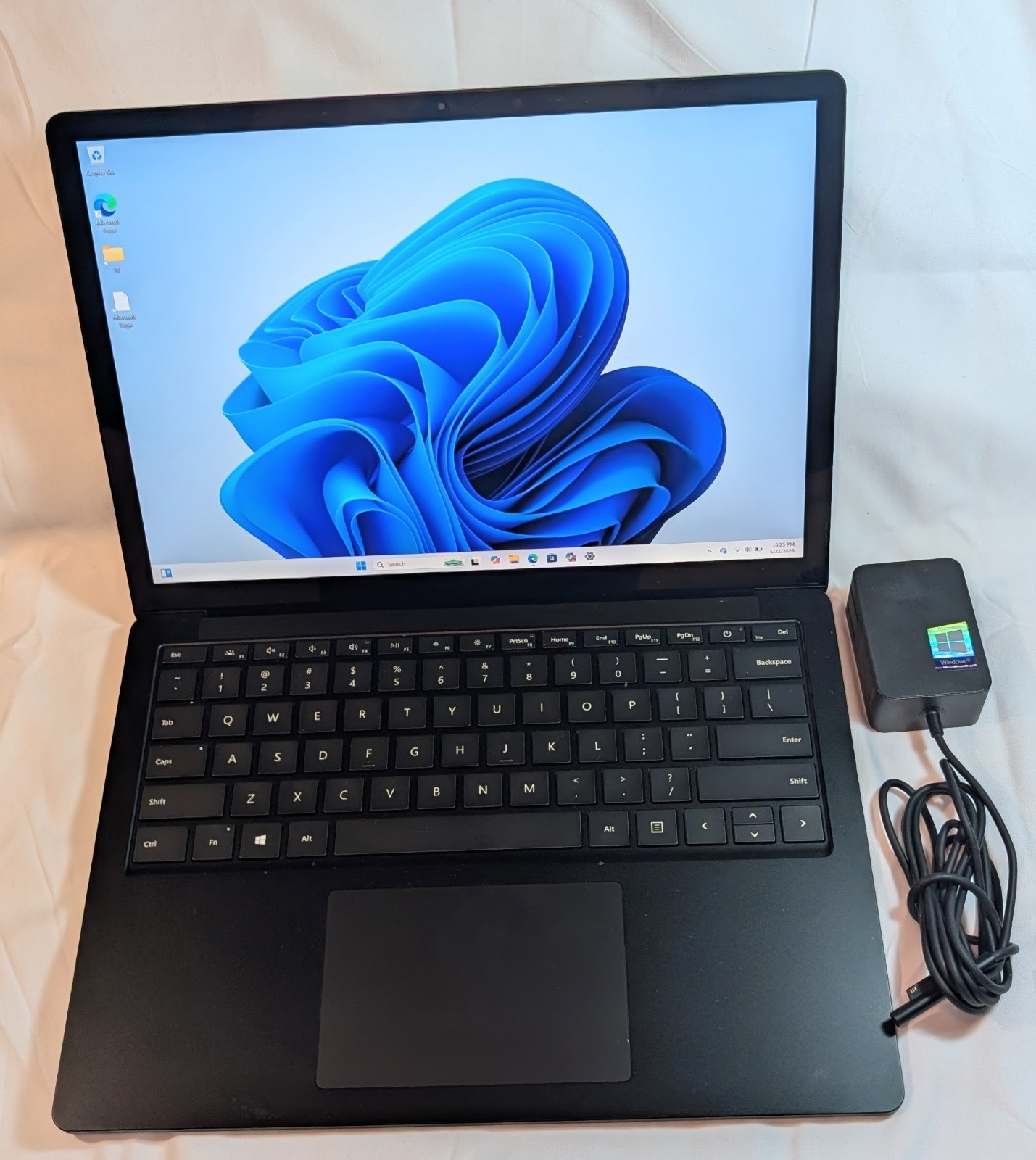 VERY NICE Microsoft Surface LAPTOP 4 i7 512GB 16GB RAM 13.5 INCH WINDOWS 11