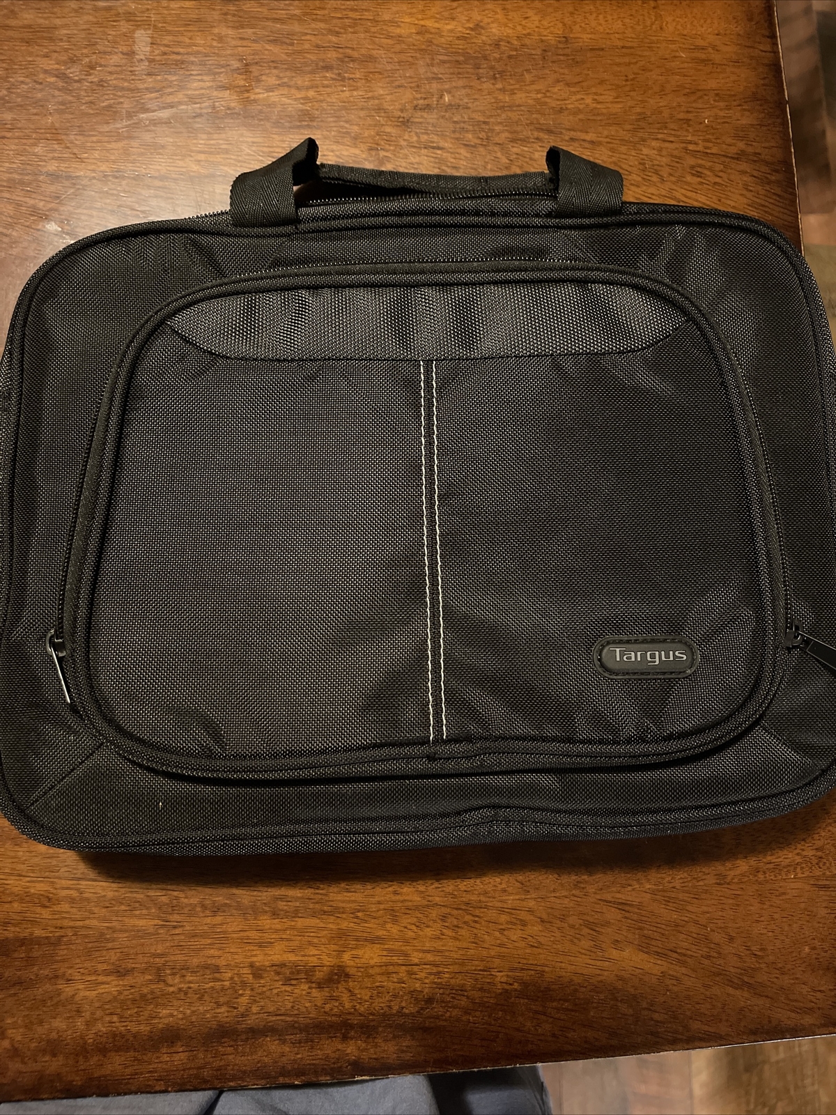 Targus 14 in slipcase bag water resistan black nwot