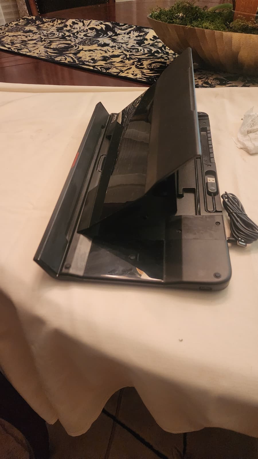 Genuine Logitech Alto Cordless Notebook Stand Hub
