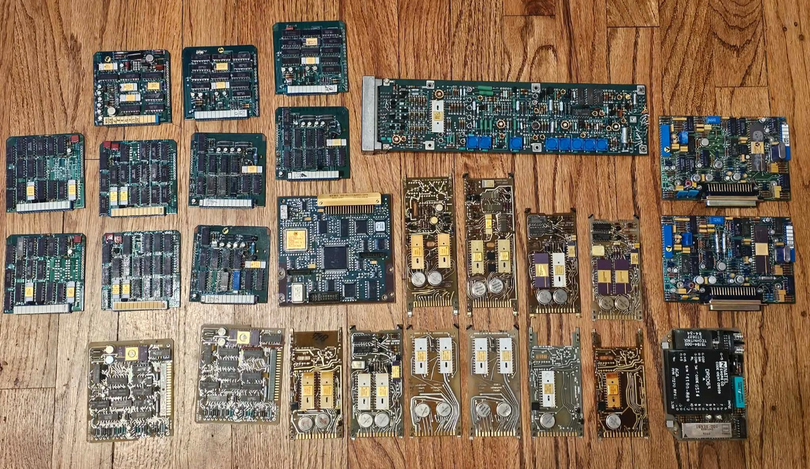 Cool Big Lot Vintage Retro Rare Military White Gold Ceramic IC's Boards Late 70s