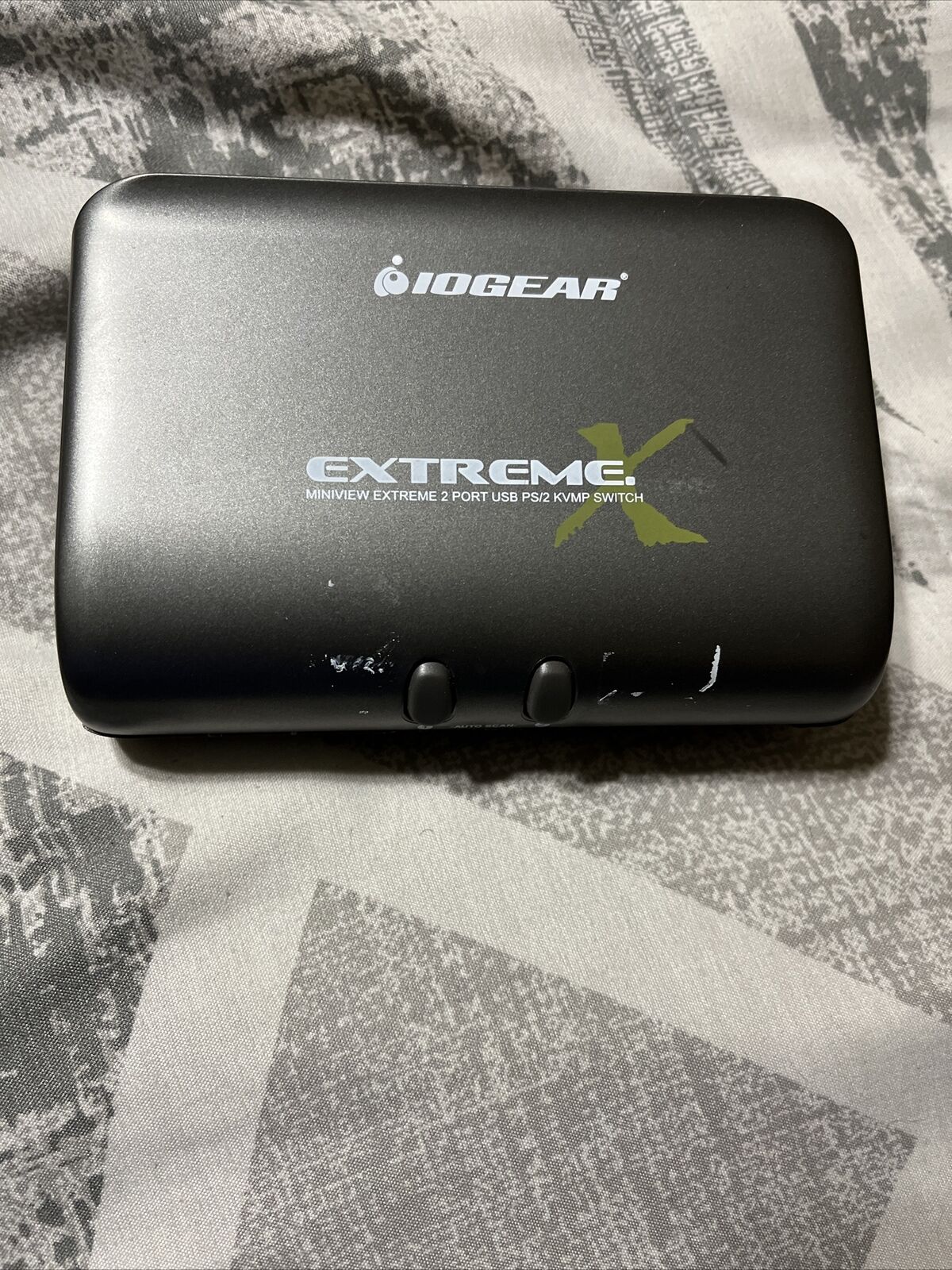 IOGEAR GCS1732 Extreme X USB PS/2 2 Port MiniView Multiplatform KVMP Switch