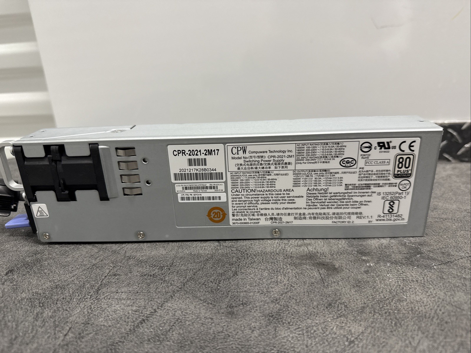 IBM PN 02YC415 01YM292 01YM310 03GH450 2kW Power Supply V7000 Gen3