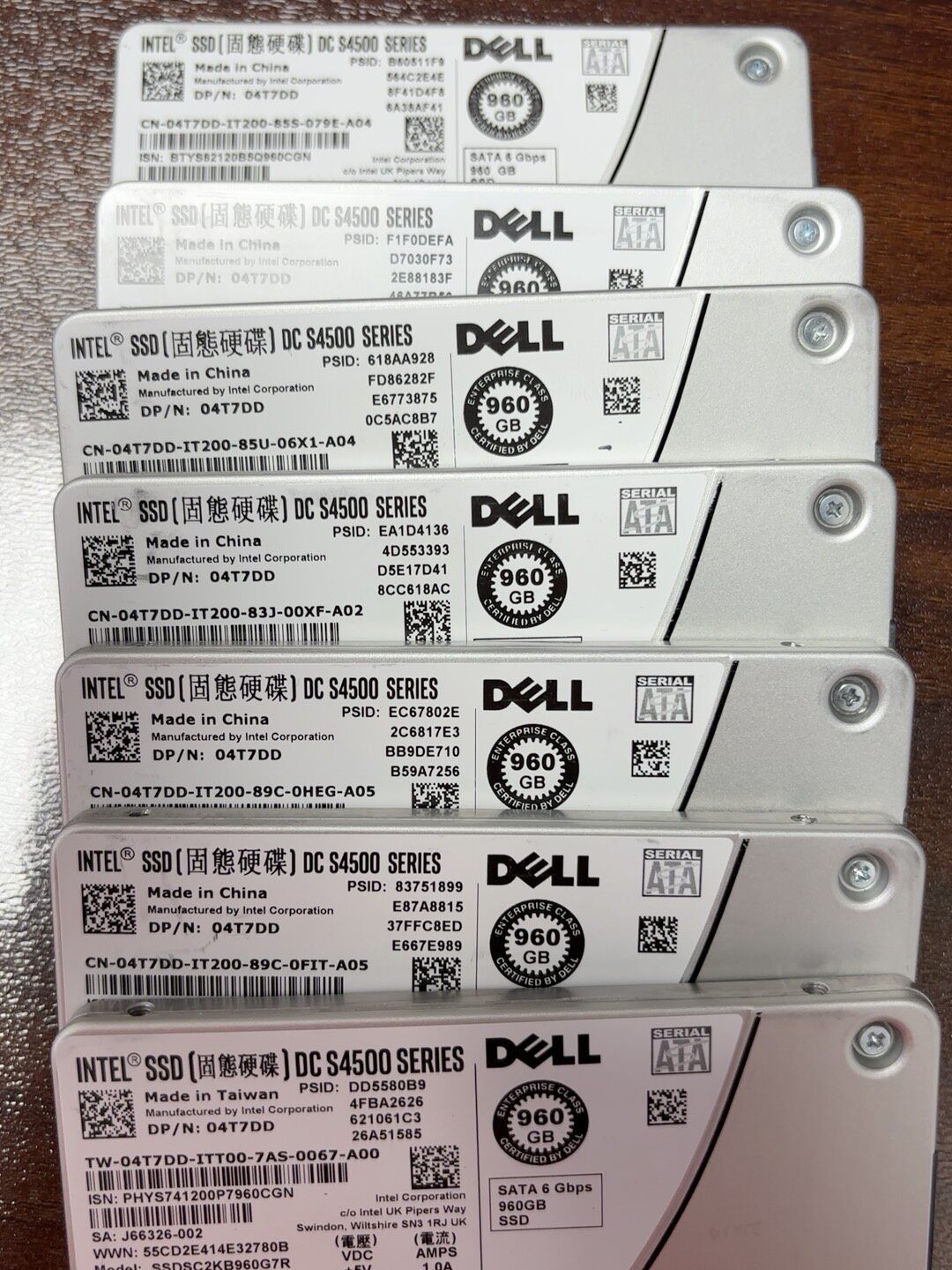 1Pcs SSDSC2KB960G7R Intel DC S4500 960GB 2.5in SATA 6Gbps Enterprise SSD