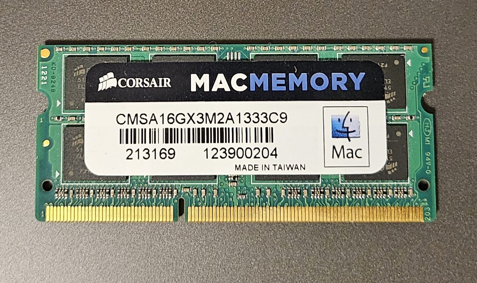 Genuine Corsair MAC MEMORY 8GB DDR3 CMSA16GX3 OEM Laptop RAM pinp