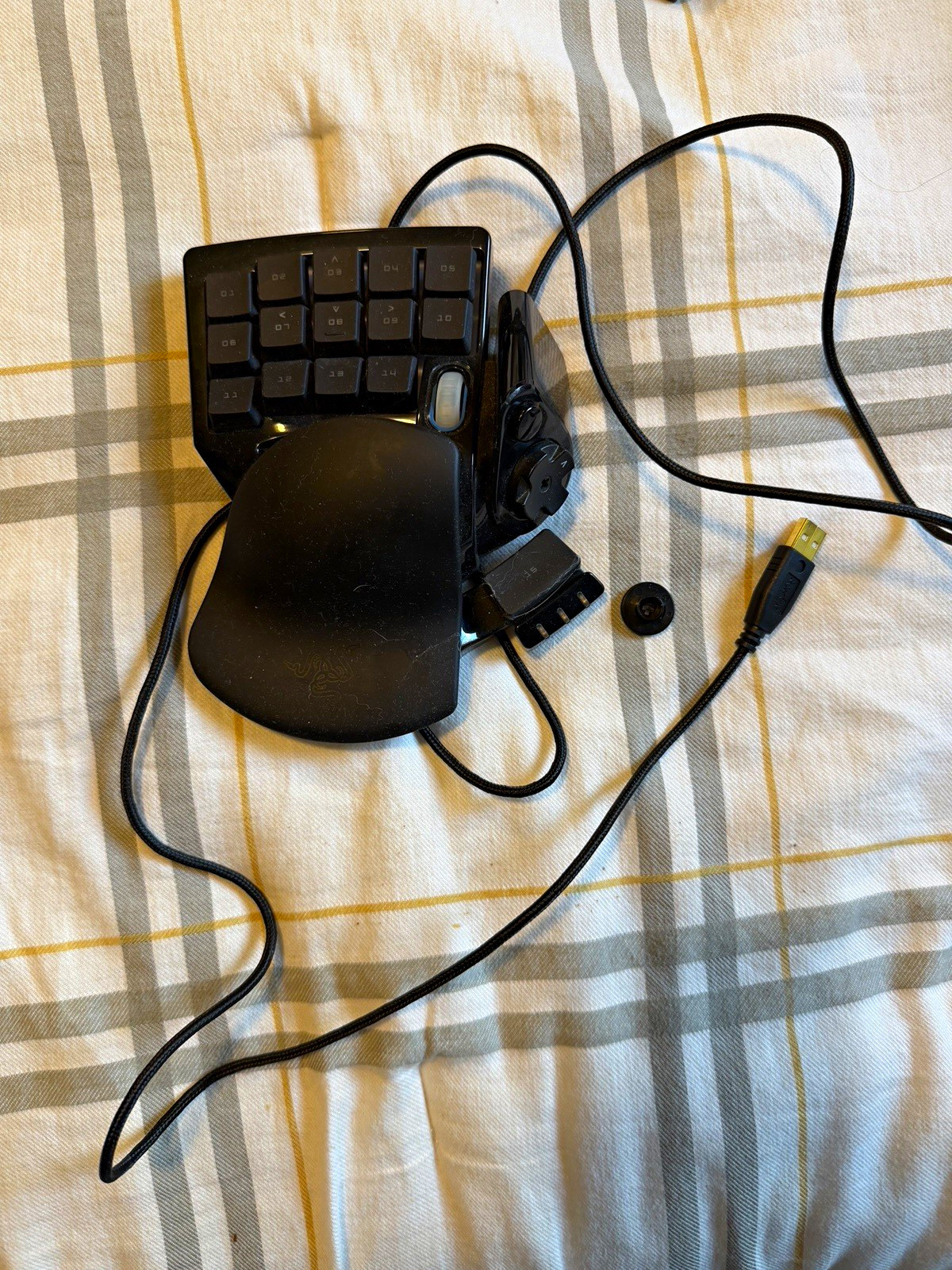 Razer Nostromo RZ07-0049 Programmable Gaming Keypad Wired USB Black