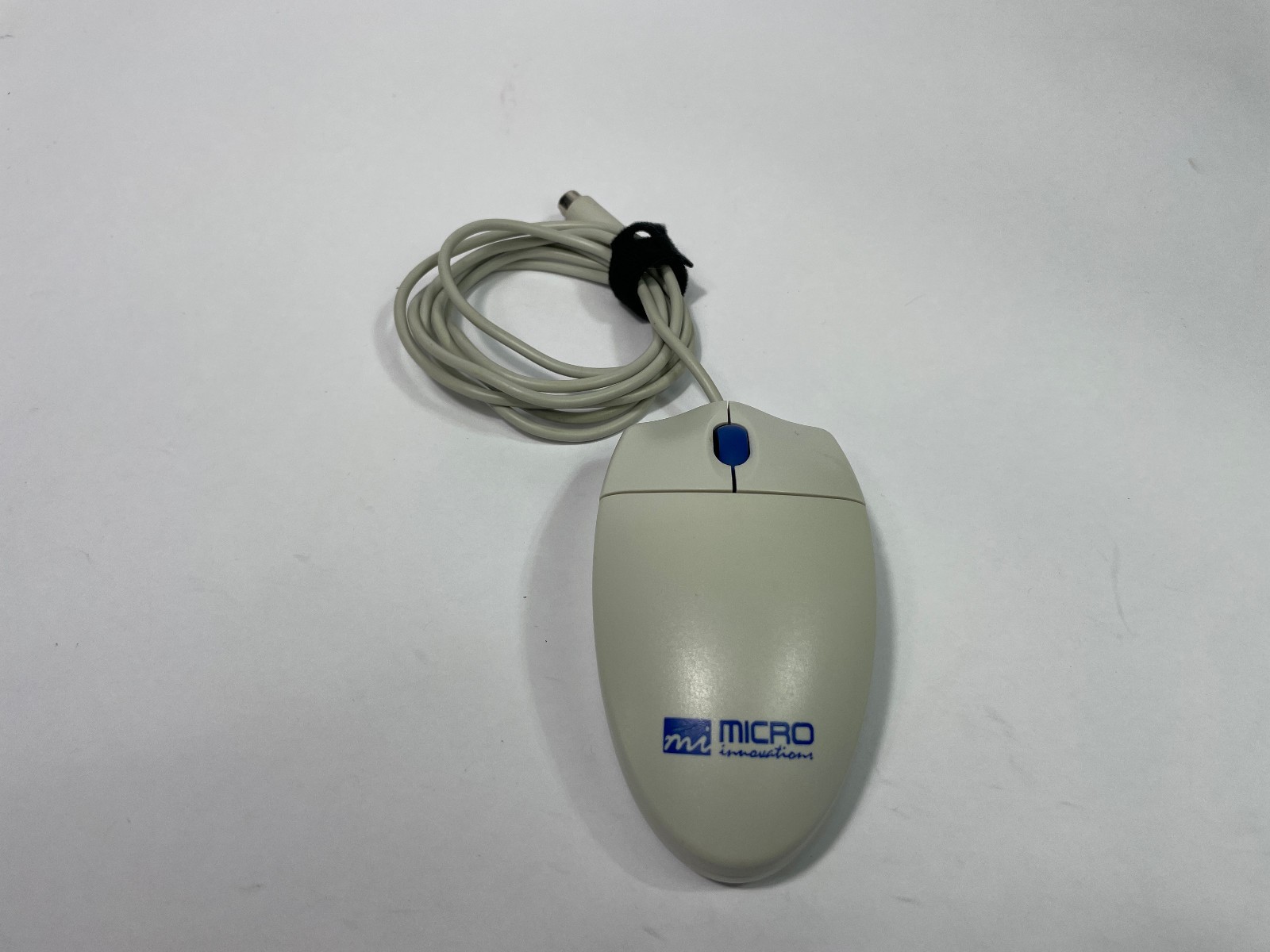 Micro Innovations PS/2 Optical Scroll Mouse Model PD430P Untested