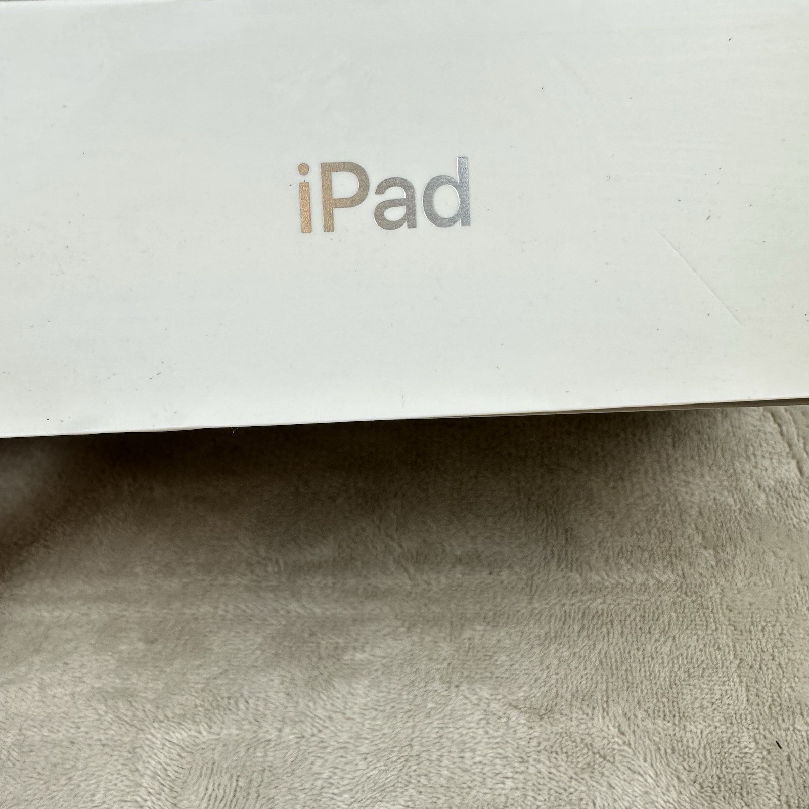 OEM Apple iPad 9th Gen 64GB Wi-Fi Empty Retail Box Only A2602 Original Box