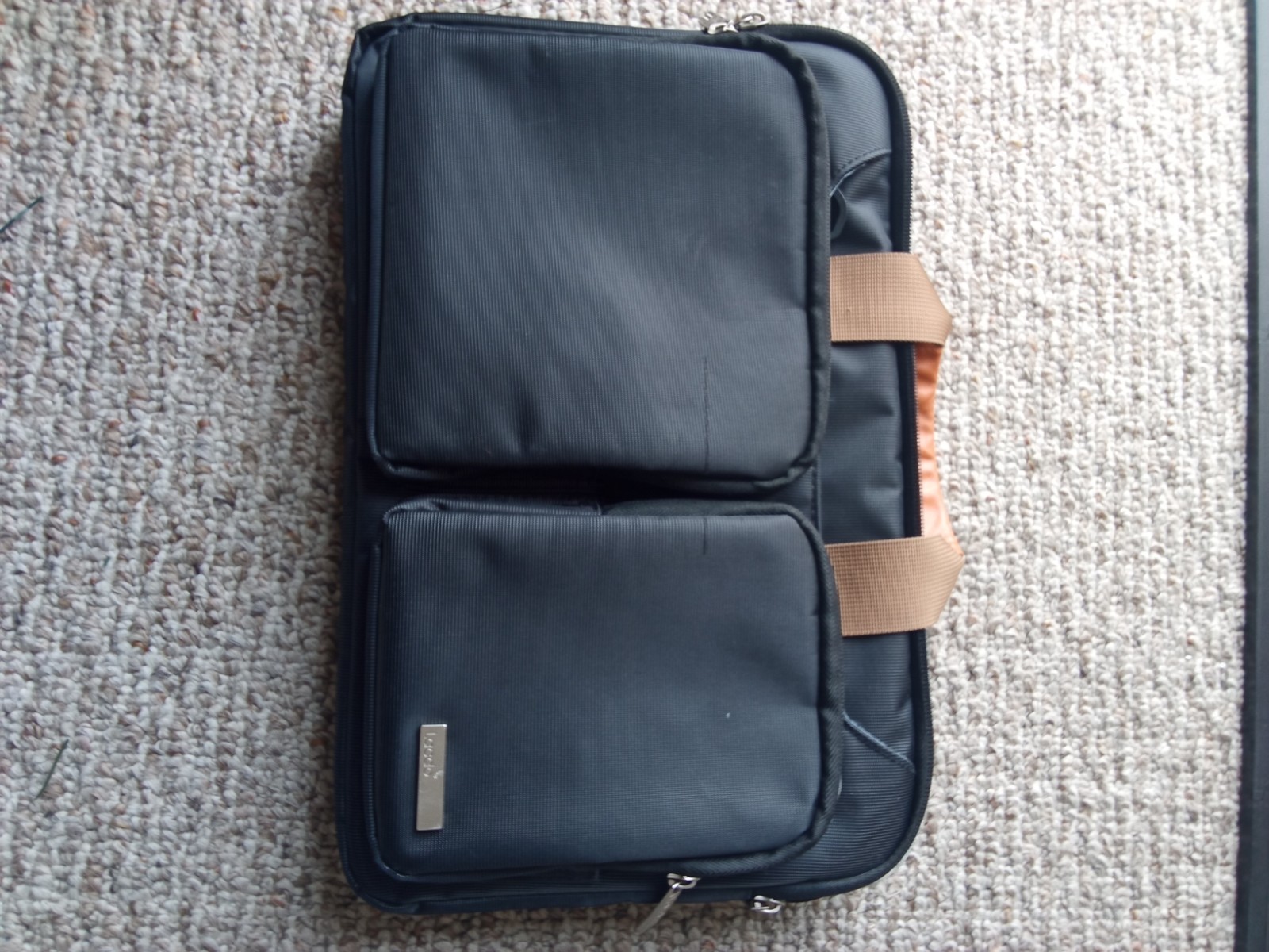 Lacdo Laptop Sleeve (Never used)