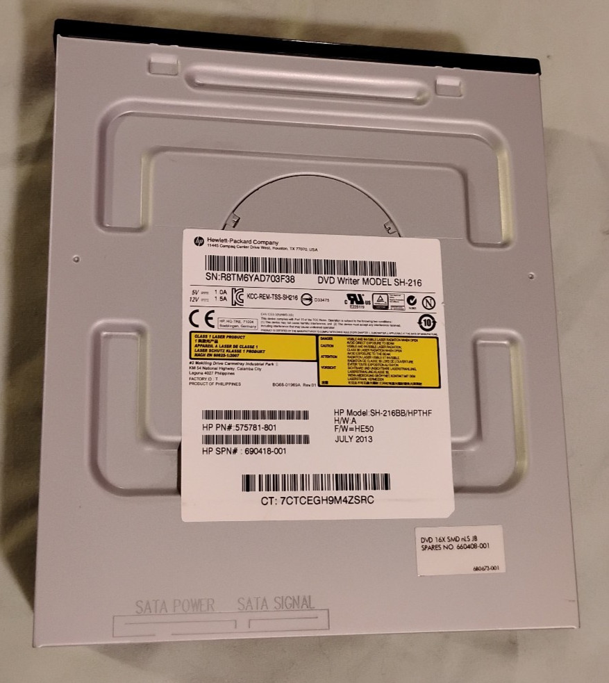 HP SATA DVD WRITER OPTICAL DRIVE MODEL SH-216 / HP PN#: 575781-801  USED
