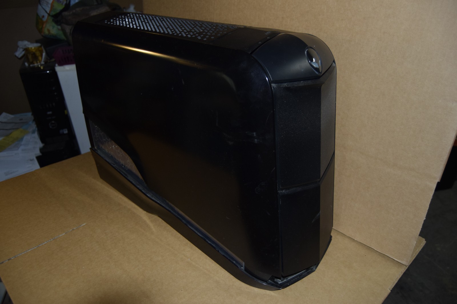 Dell Alienware Aurora D01M - i7 920 - 6GB RAM - GTX460 3GB NO HDD **READ**