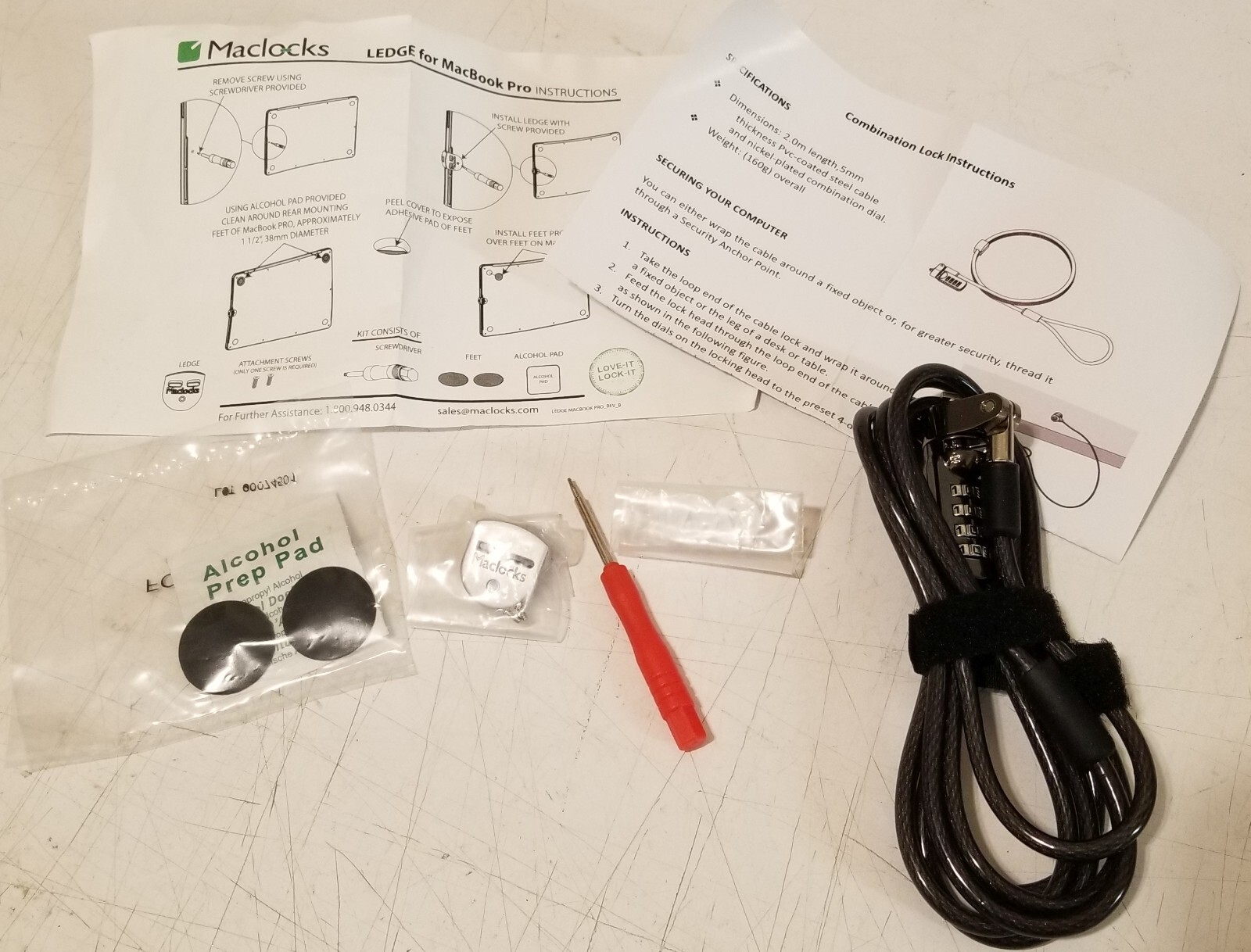 Maclocks Ledge for Apple MacBook Pro - New kit with combination lock cable