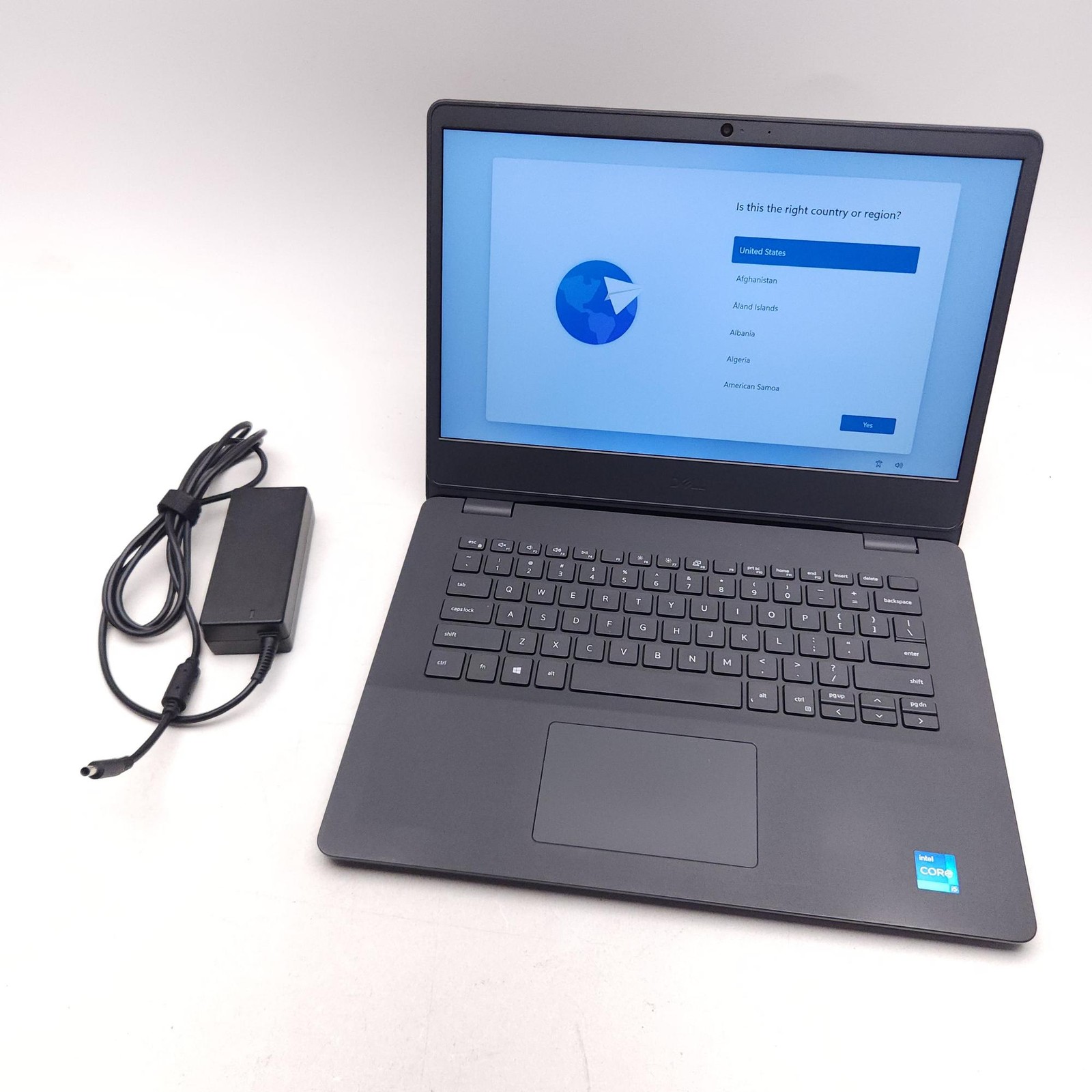 Dell Vostro 3400 14in FHD Laptop i5 11th Gen 16GB 512GB SSD Win11 Pro - Good