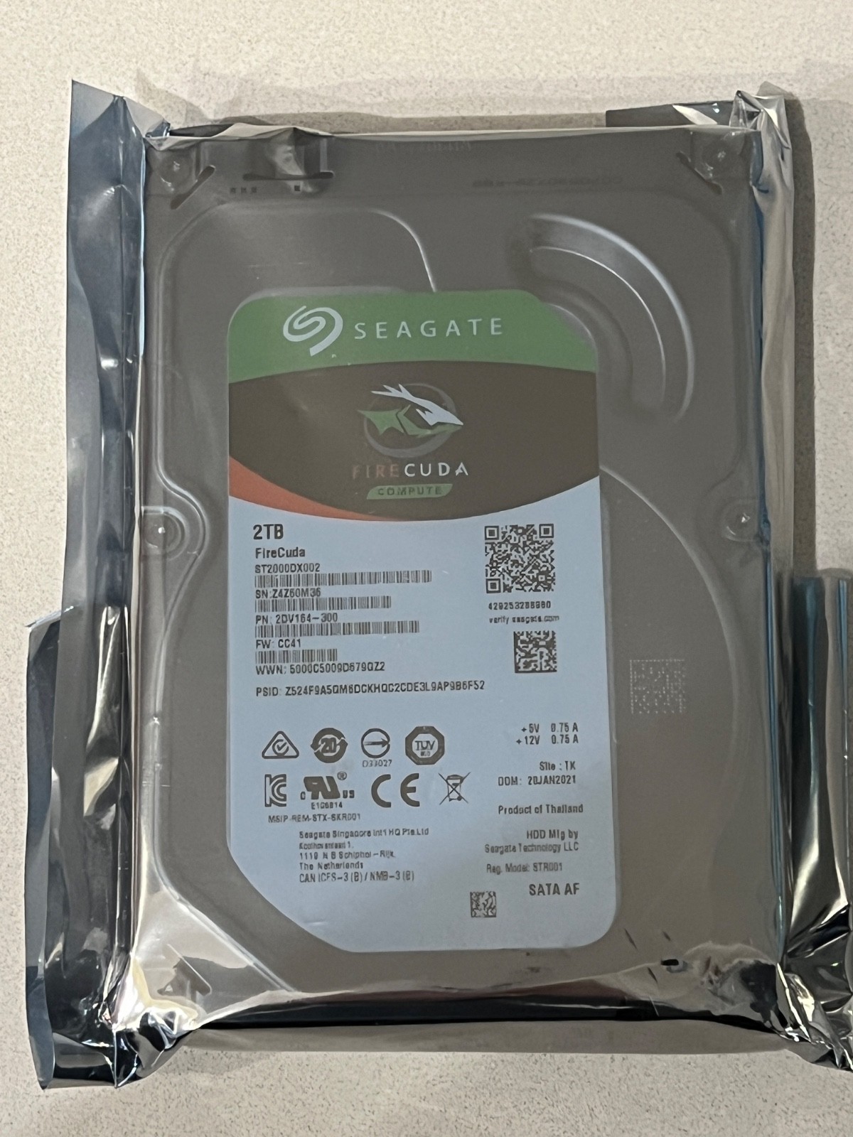 Seagate FireCuda 2TB 7200RPM 64MB 3.5" SATA SSHD (ST2000DX002)