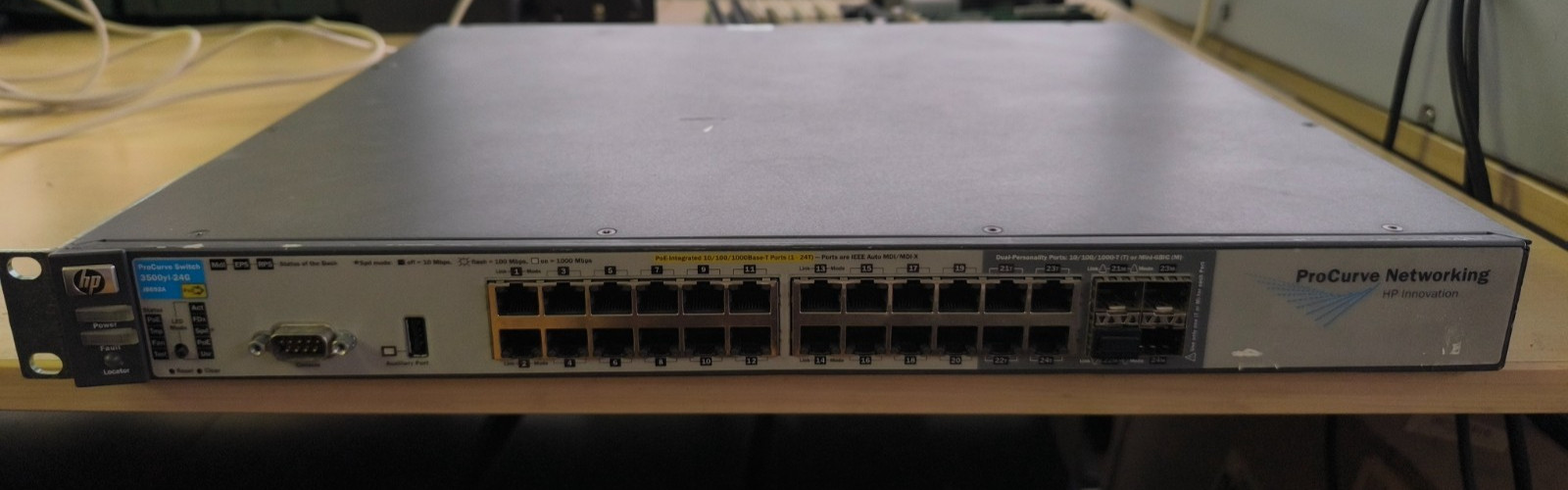 HP ProCurve 3500yl-24G-PWR J8692A 24-Port Gigabit PoE Switch 4x SFP Layer 3