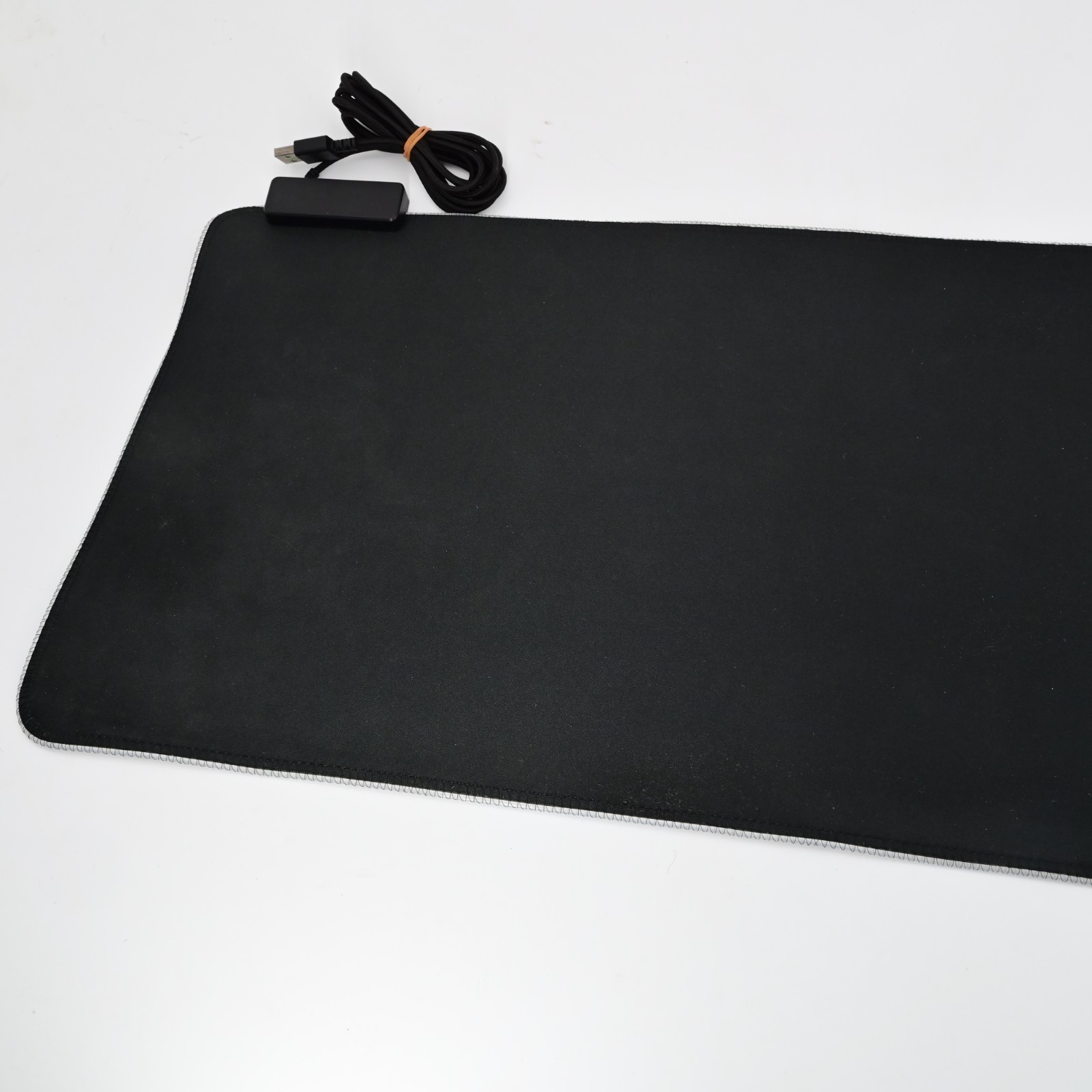 Razer Goliathus Extended Chroma RGB Gaming Mouse Mat Black RZ02-02500300