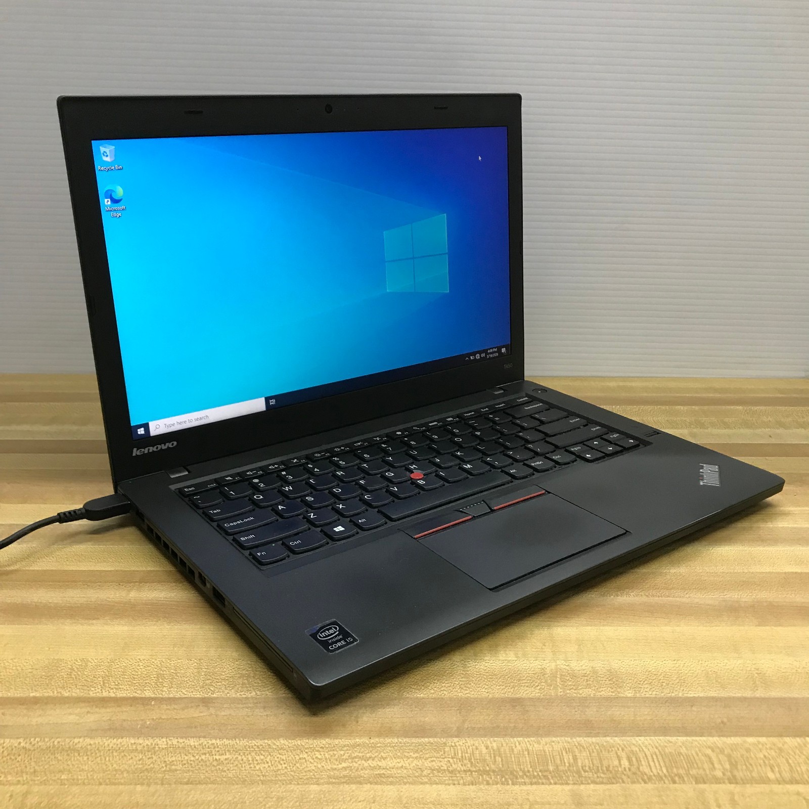 Lenovo ThinkPad T450 i5-5200U 12GB RAM 256GB SSD (Windows 10 Enterprise LTSC)