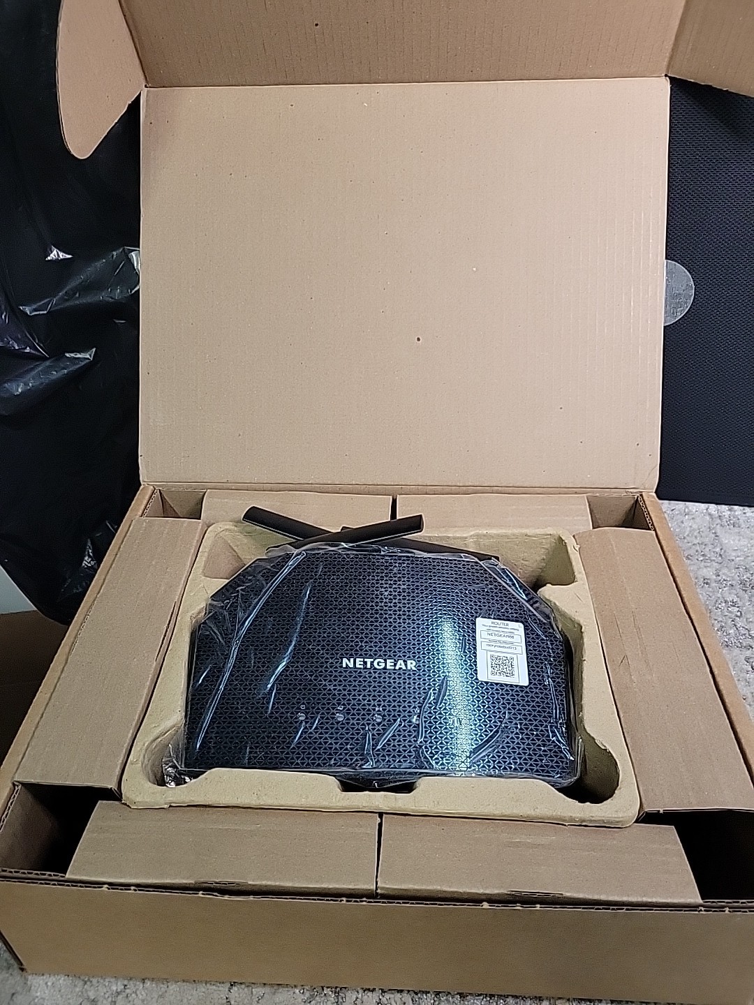 NEW NETGEAR Nighthawk AX4 4-Stream AX3000 WiFi Router WiFi-6