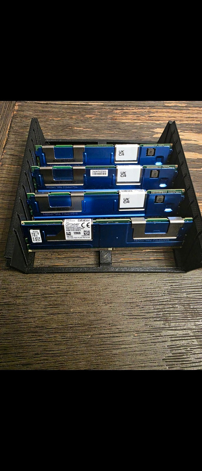 Intel Optane Persistent Memory 128GB DIMM 288-Pin PC4 NMB1XXD128GPS