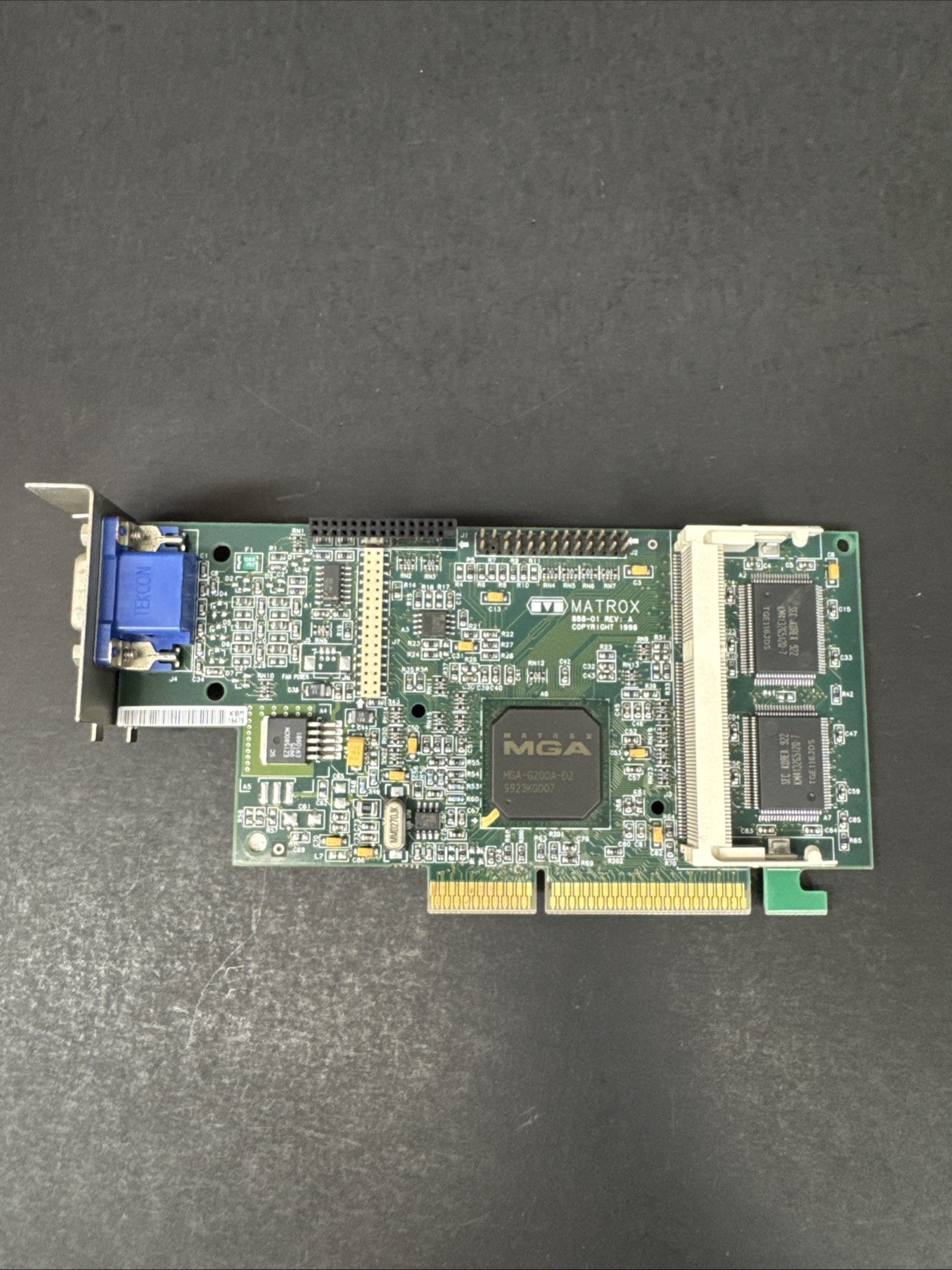 Vintage IBM Matrox Millennium G200 8MB AGP VGA Video Card 37L2382 Untested