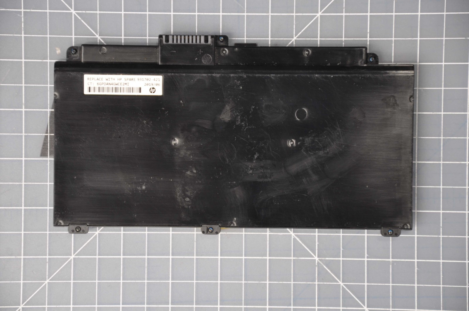 HP 48WH, 4.21AH, 3-CELL, LITHIUM-ION, CD, PRIMARY BATTERY USED 931702-421