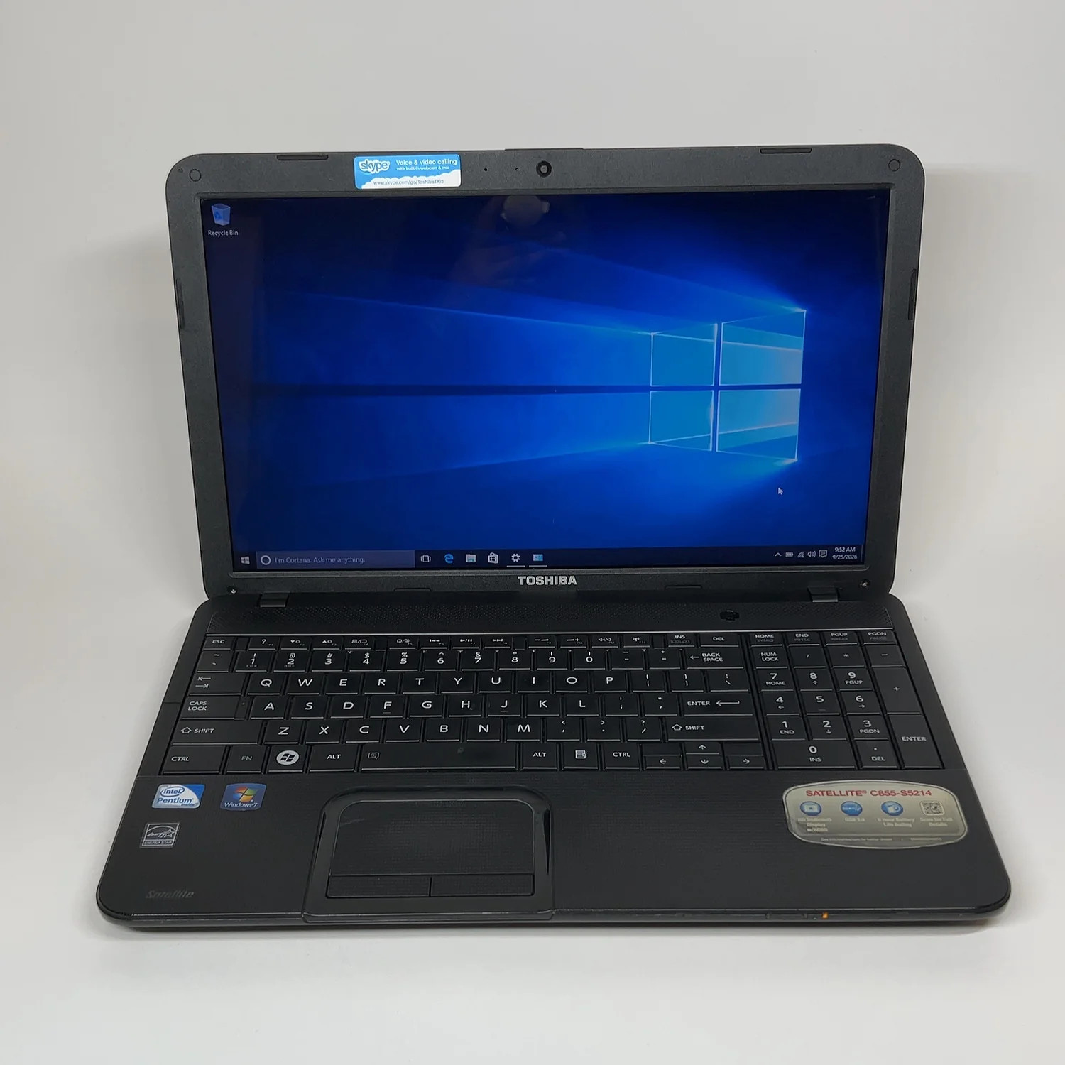 Toshiba Satalite C855-S5214 15.6" Pentium 4405Y 2.3GHz 4GB RAM 500GB HDD