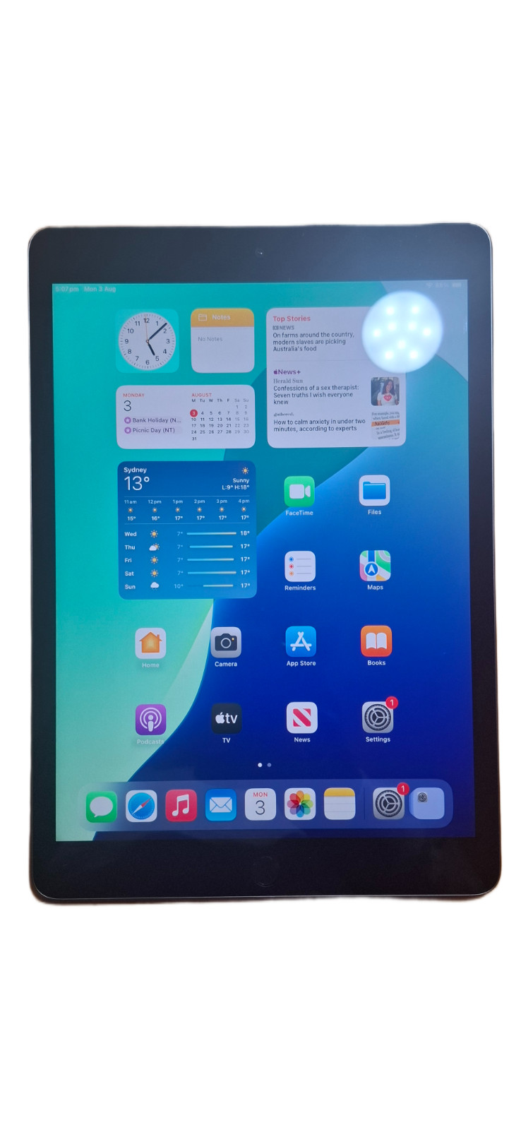 Apple iPad 9th Gen 10.2 A2602 64GB Wi-Fi Tablet Space Gray Excellent Condition