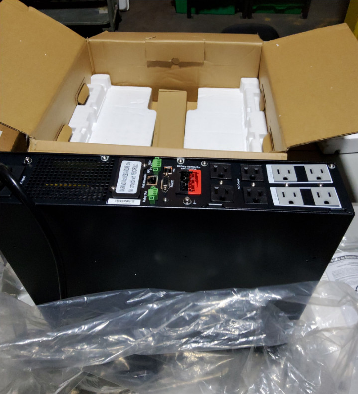 Open Box Eaton Tripp Lite Series SmartPro 750VA 750W 120V