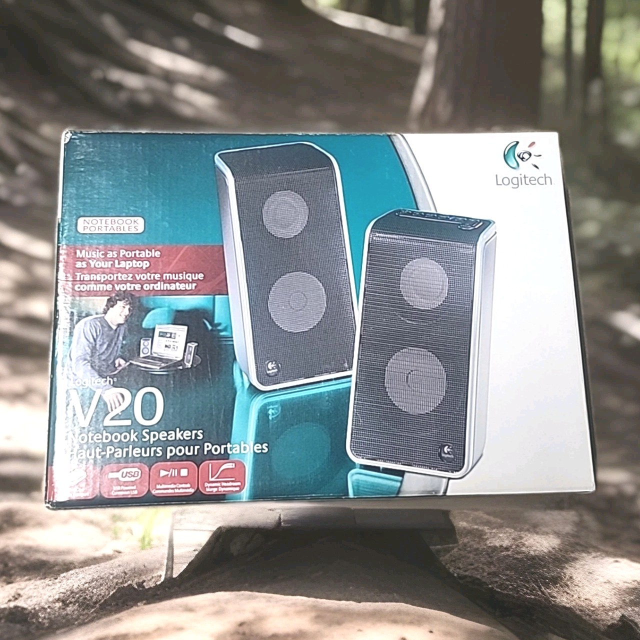 Logitech V20 USB Laptop Notebook Speakers Portable 
