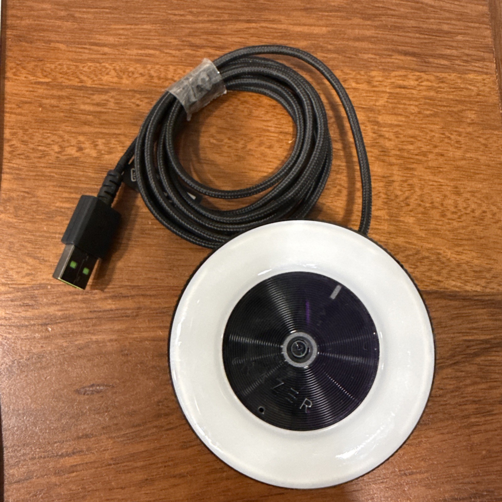 RAZER Kiyo RZ19-0232 1920 x 1080p 30fps 720 60fps Streaming Ring Light Webcam