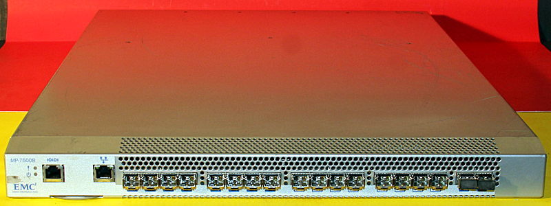 Brocade 7500 EMC Connectrix MP-7500B Expansion Switch F, EF, HPE, IR 2xAvailable
