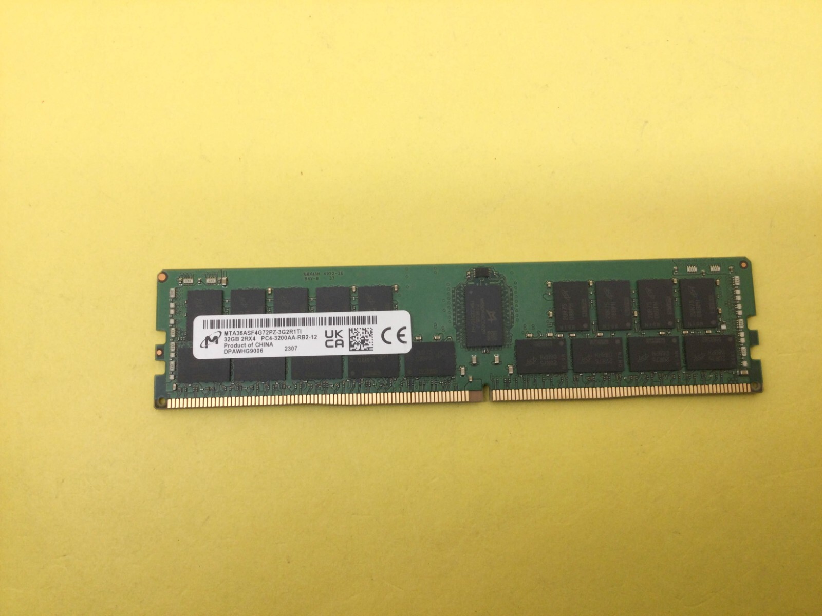 MICRON 32GB (1X32GB) 2RX4 PC4-3200AA SERVER MEMORY MTA36ASF4G72PZ-3G2R1