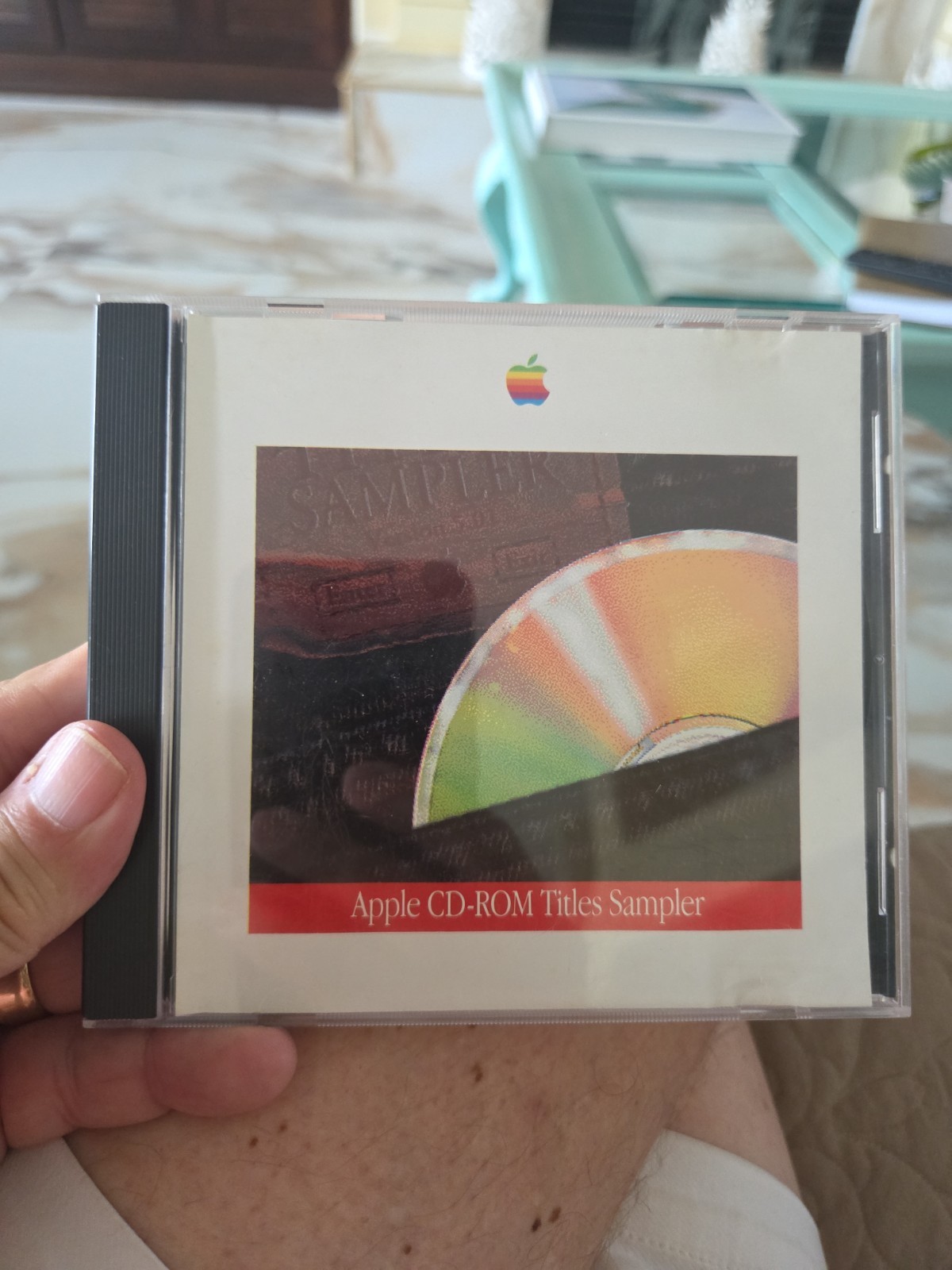 Vtg APPLE CD-ROM Titles Sampler 1992 Intro News The Movie 873000