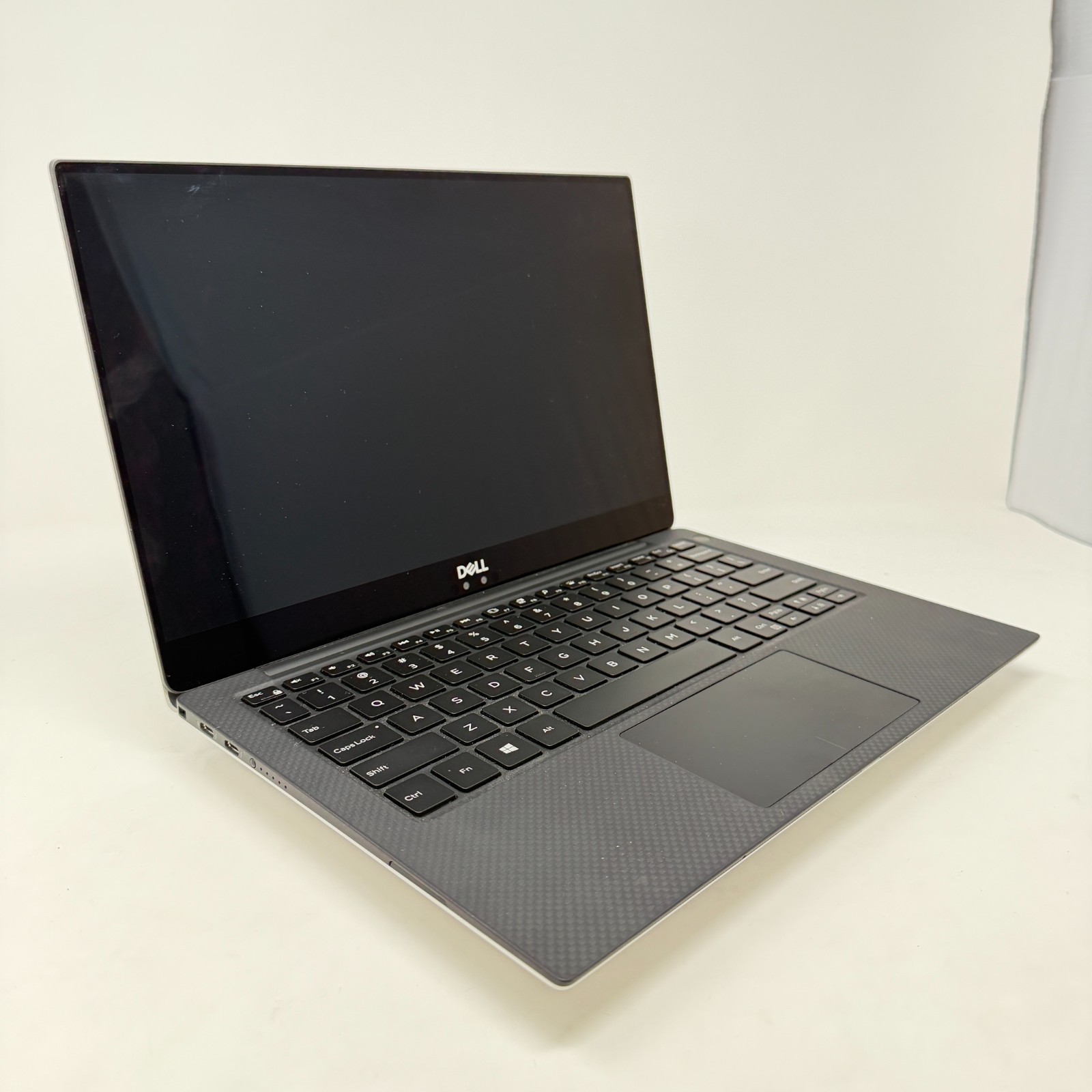 Dell XPS 13 9370 Laptop 13.3" Intel Core i5-8250U@1.60GHz 8GB RAM 256GB SSD