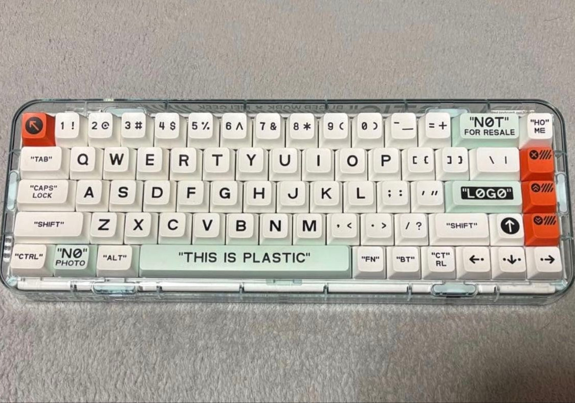 MelGeek MOJO68 Mechanical Keyboard Clear