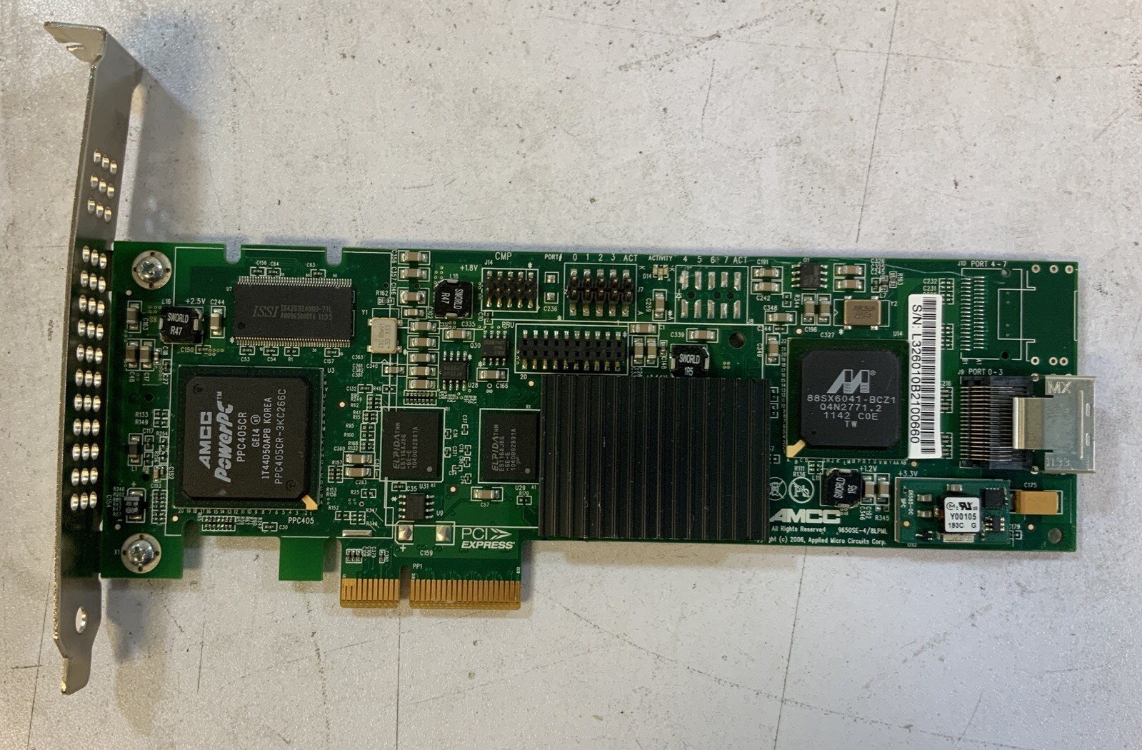 AMCC 3Ware 8-Port 3Gb/s PCIe SATA/SAS RAID Controller Card 700-3260-10D NS-Q6B