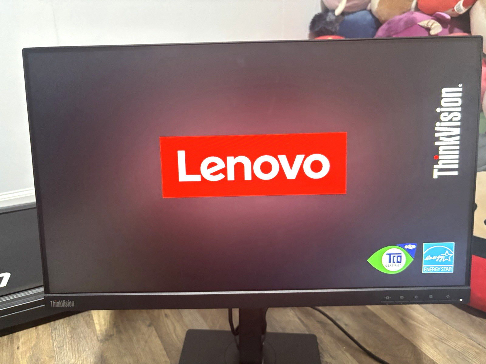 Lenovo ThinkVision T24i-20 23.8” FHD 1080p LED HDMI DP VGA 60Hz 4ms