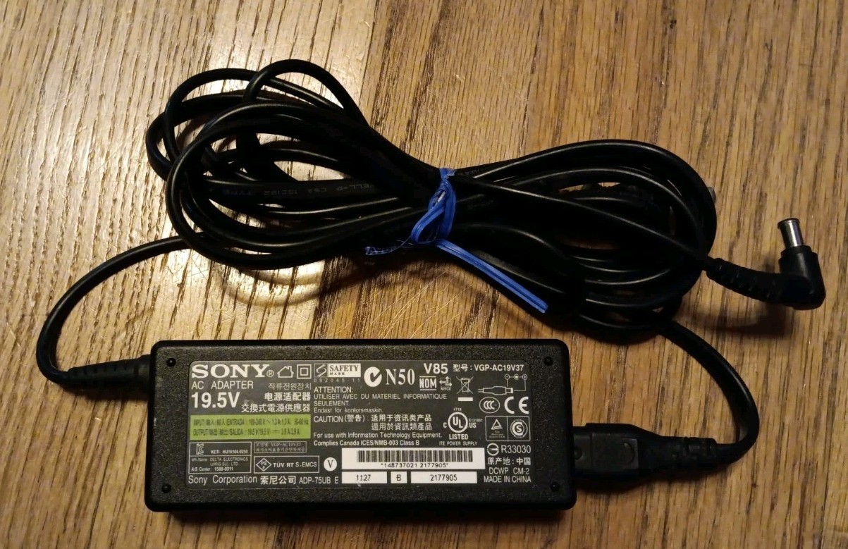 Sony AC Power Adapter, Model  VGP- AC19V37, Part# ADP-75UB E, Sony VAIO Laptops